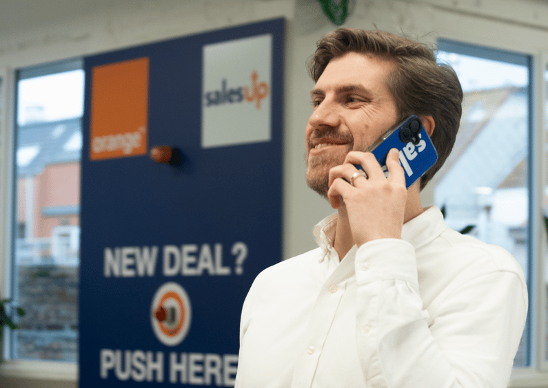 Groeiende samenwerking Orange en salesUp-1